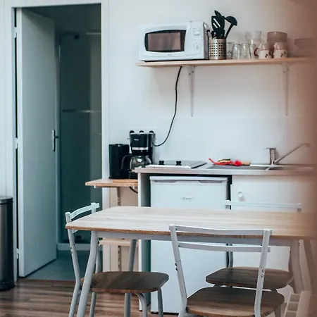 Saint Patrice بايو