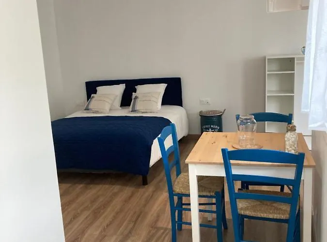 Hotel apartamentowy Saint Patrice 2*